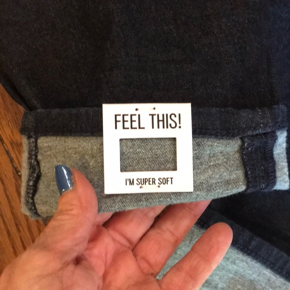 NWT Men’s 34/34 Express Luxe Athletic Slim Jeans - Picture 5 of 8